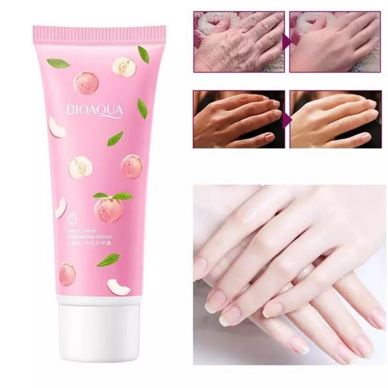 Bioaqua Peach Glowing Extract Hand Cream (30gm)